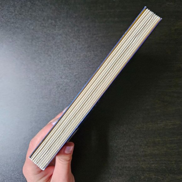 4/$20 Bundle: The English Patient & The Cat's Table by Michael Ondaatje - Picture 10 of 12